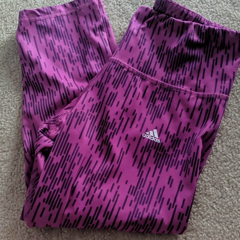 Adidas capri leggings